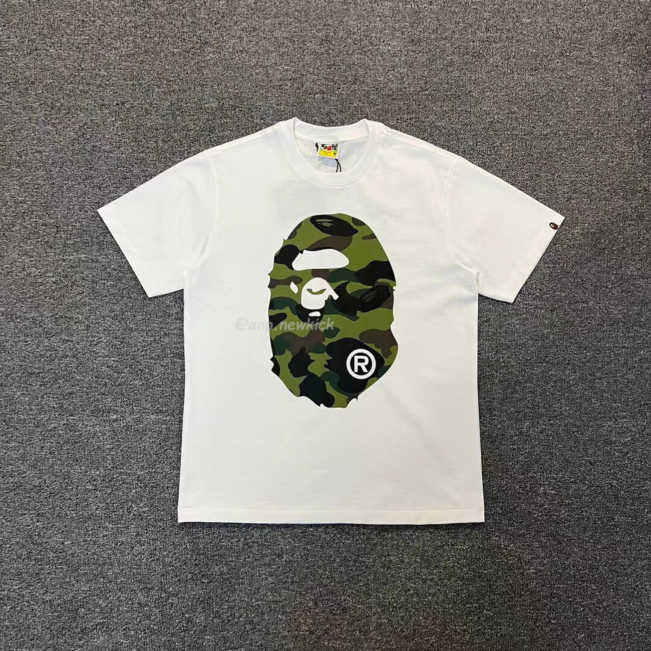 Bape Color Camo Big Ape Head Tee White Black White Green (14) - newkick.app